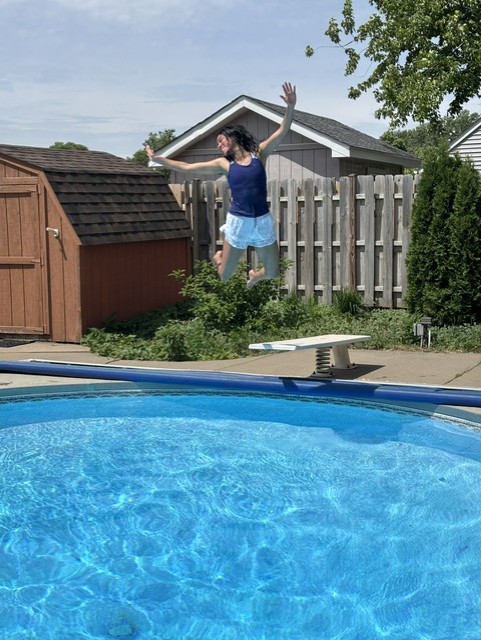 Crystel's final jump
